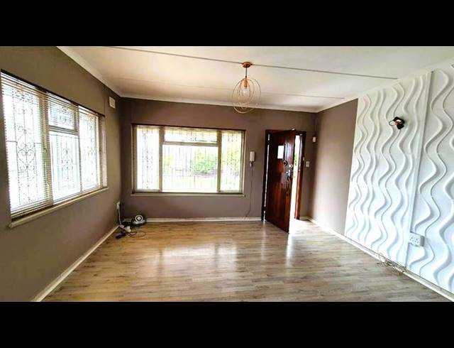 3 BEDROOM HOUSE FOR SALE IN KHARWASTAN